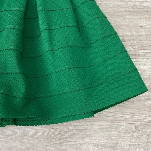 NWT H&M Green Skirt - Picture 4 of 6